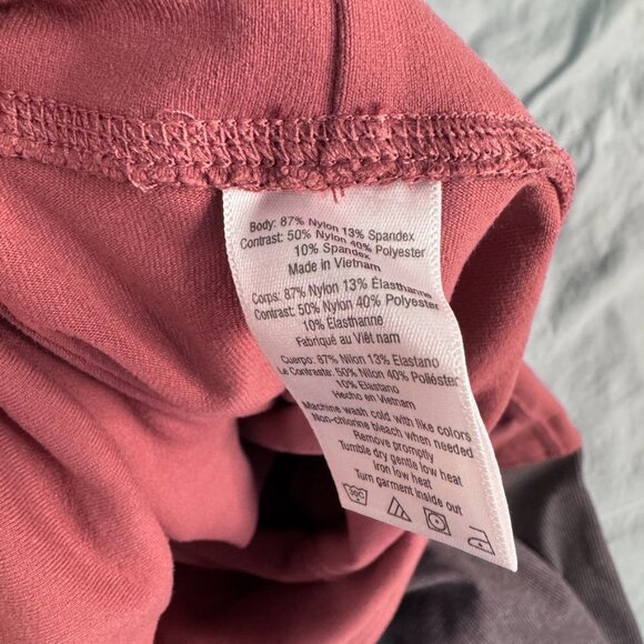 ALO Yoga Goddess Leggings Red Velvet Stormy Heather Knit Gray Size Small - Picture 6 of 6